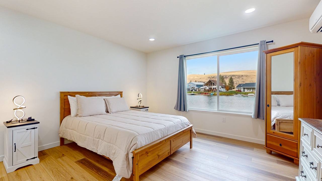 Photo of Bedroom in Cle Elum