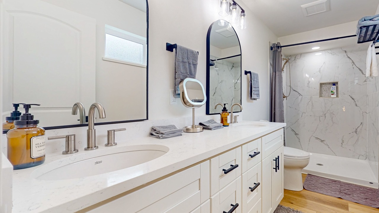 Photo of Bathroom in Cle Elum