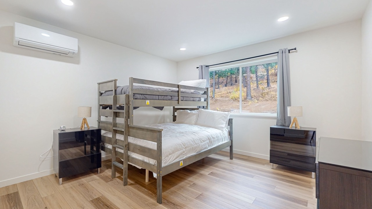 Photo of Bedroom in Cle Elum