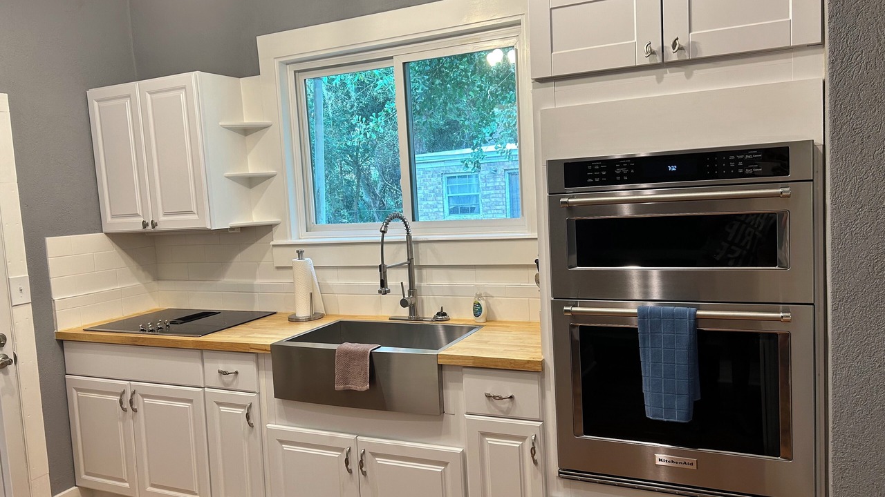 Photo of Kitchen in Midtown
