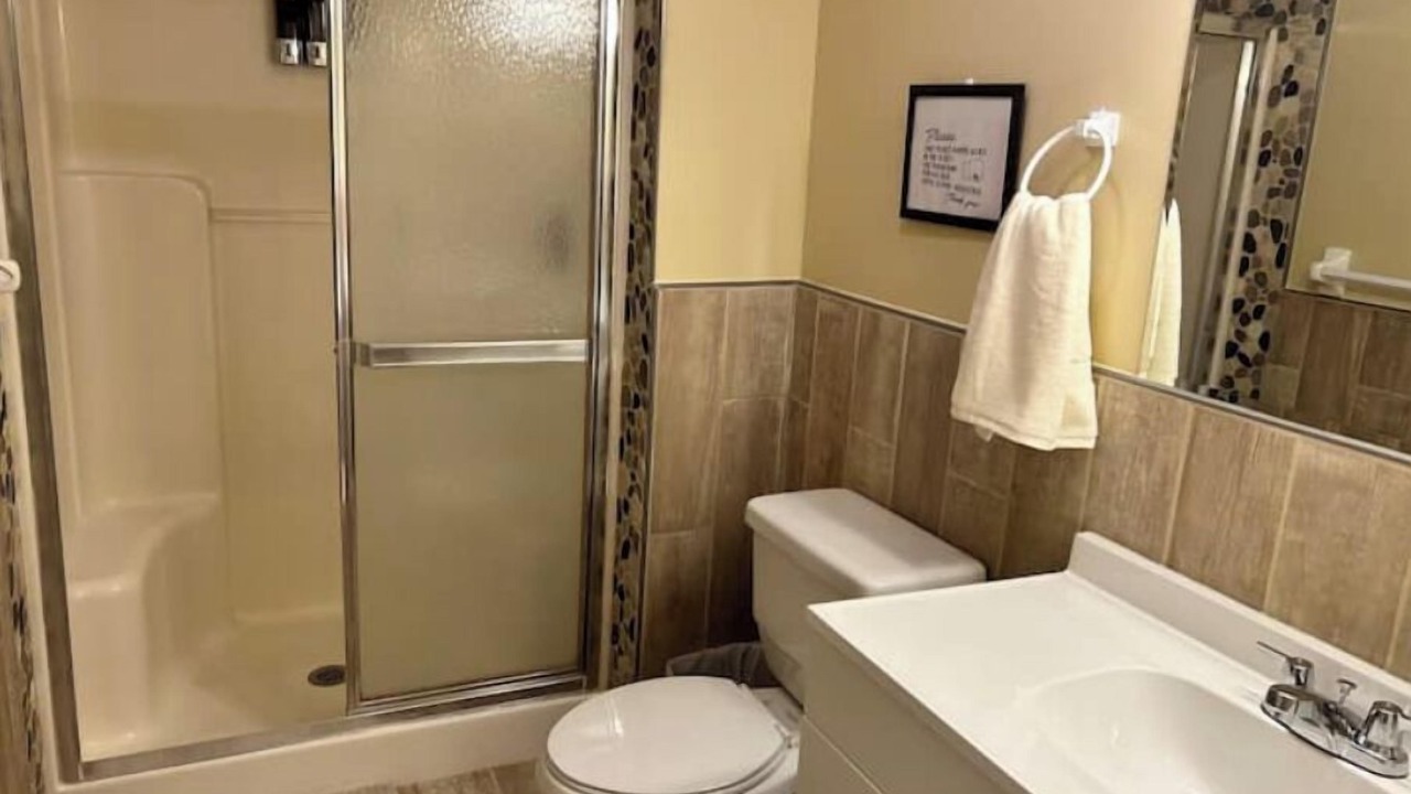 Photo of Bathroom in Midtown