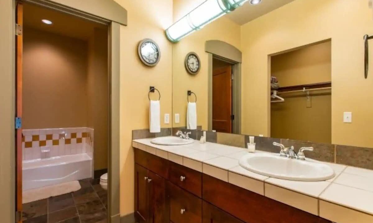 Photo of Bathroom in Salt Lake Mountain Resorts