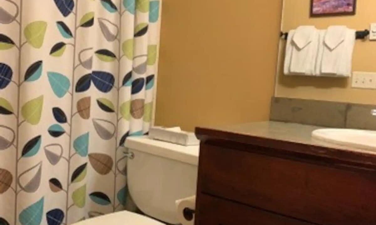 Photo of Bathroom in Salt Lake Mountain Resorts