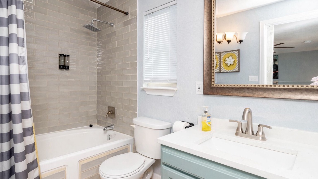 Photo of Bathroom in Prospect Hill