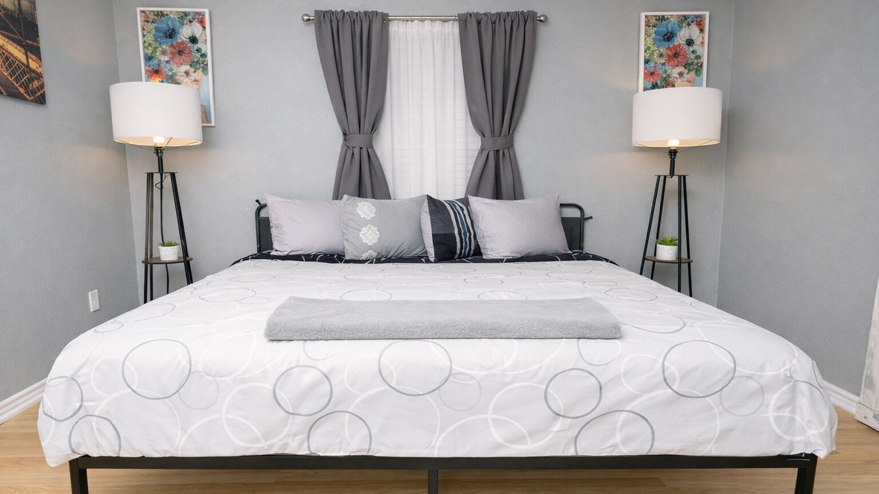 Photo of Bedroom in Prospect Hill