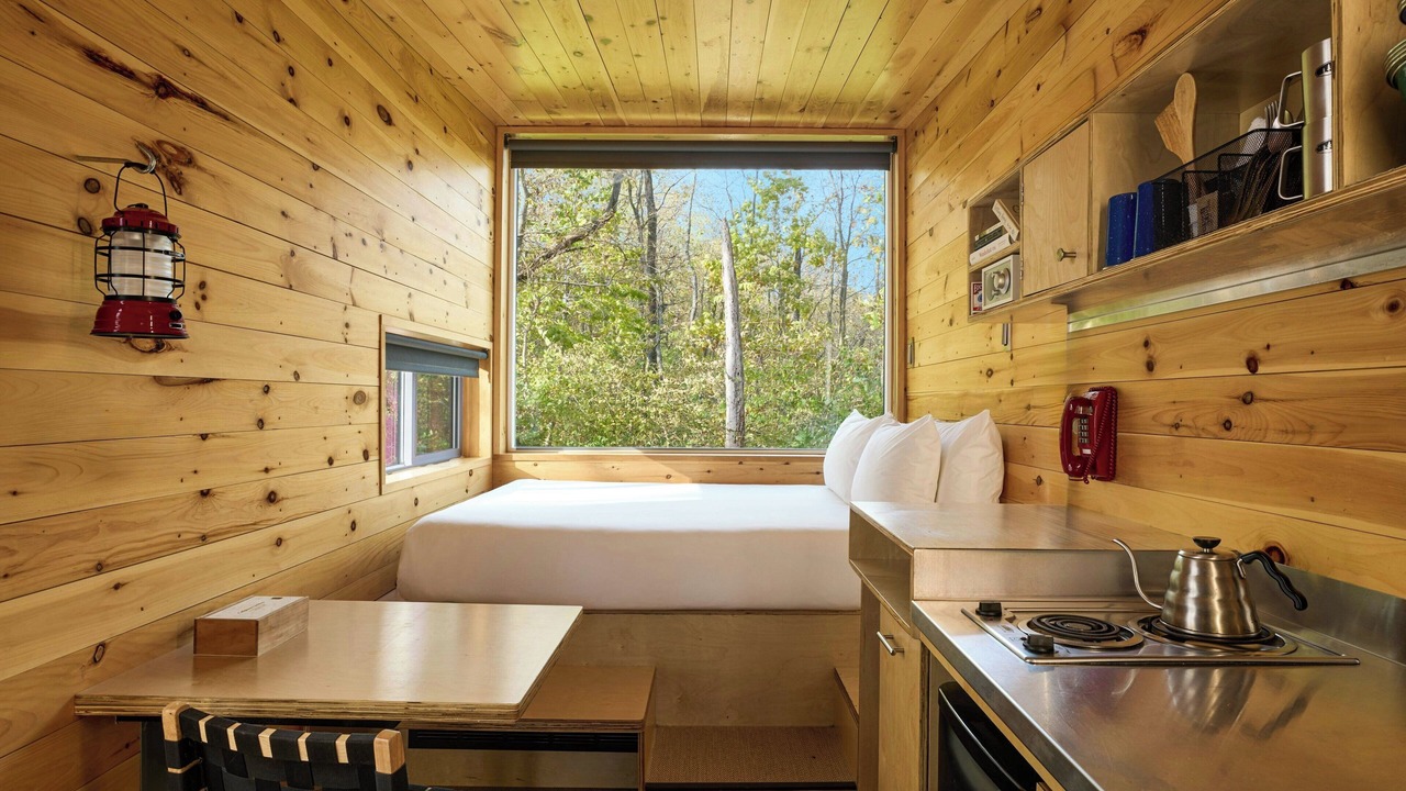 Photo of Bedroom in Running Springs