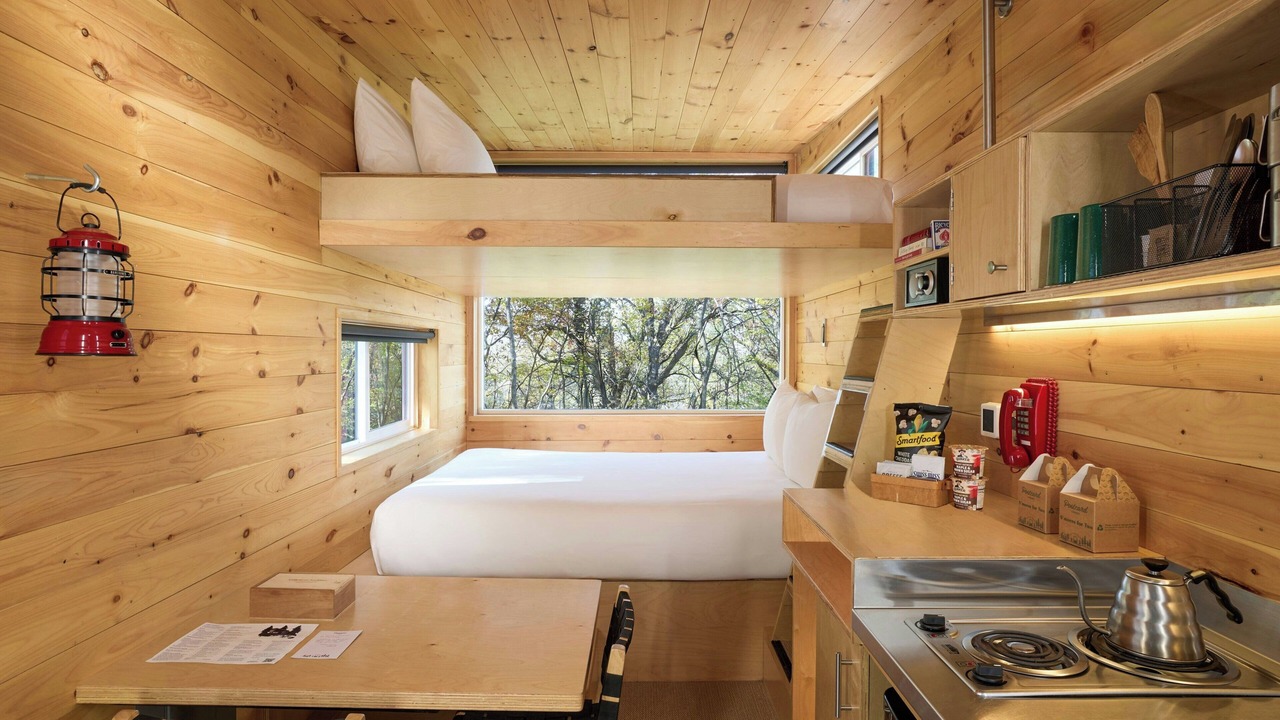 Photo of Bedroom in Running Springs
