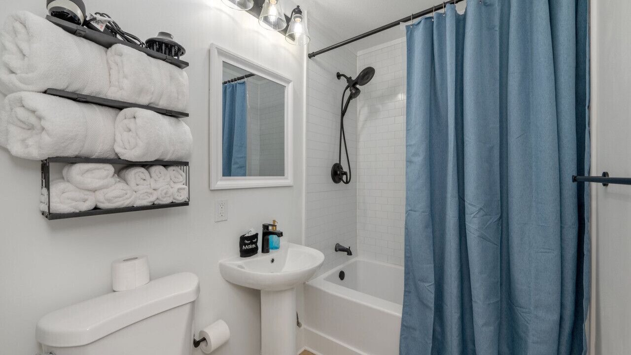 Photo of Bathroom in Fort Walton Beach