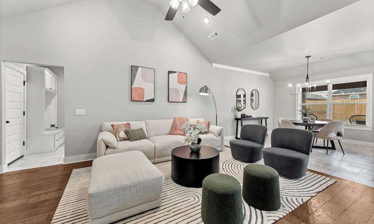 Photo of Livingroom in Springdale