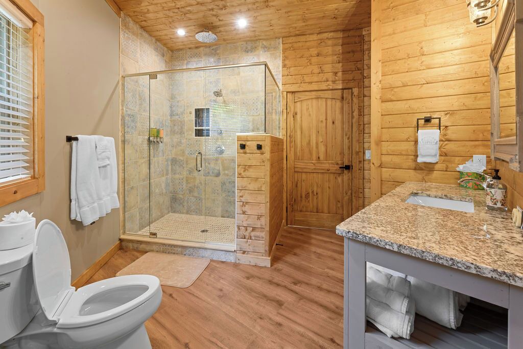 Photo of Bathroom in Cherokee