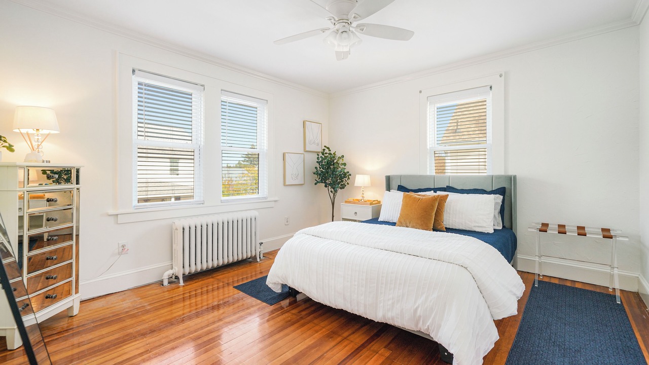 Photo of Bedroom in Middle Hope