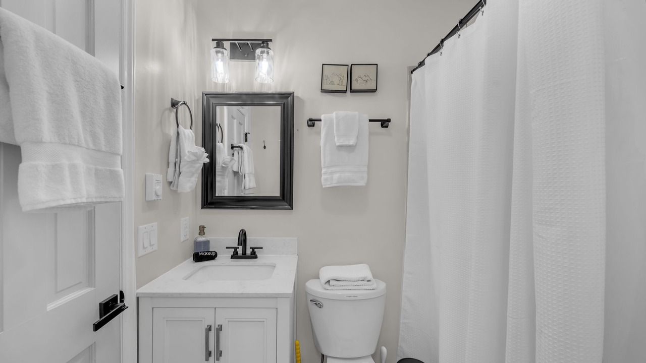 Photo of Bathroom in Charter Hills