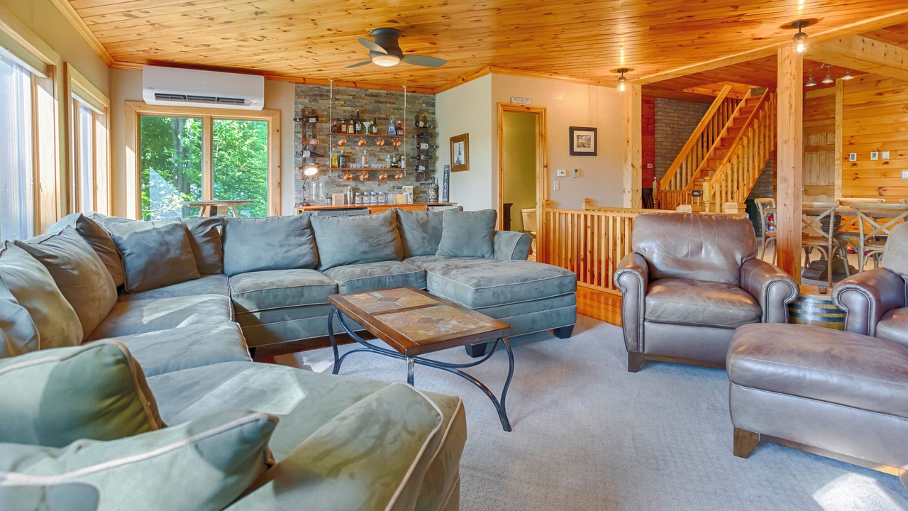 Photo of Livingroom in Rushville