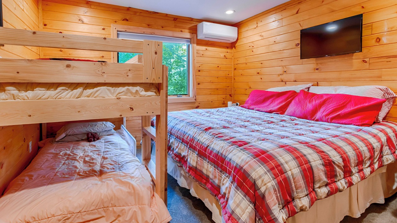 Photo of Bedroom in Rushville