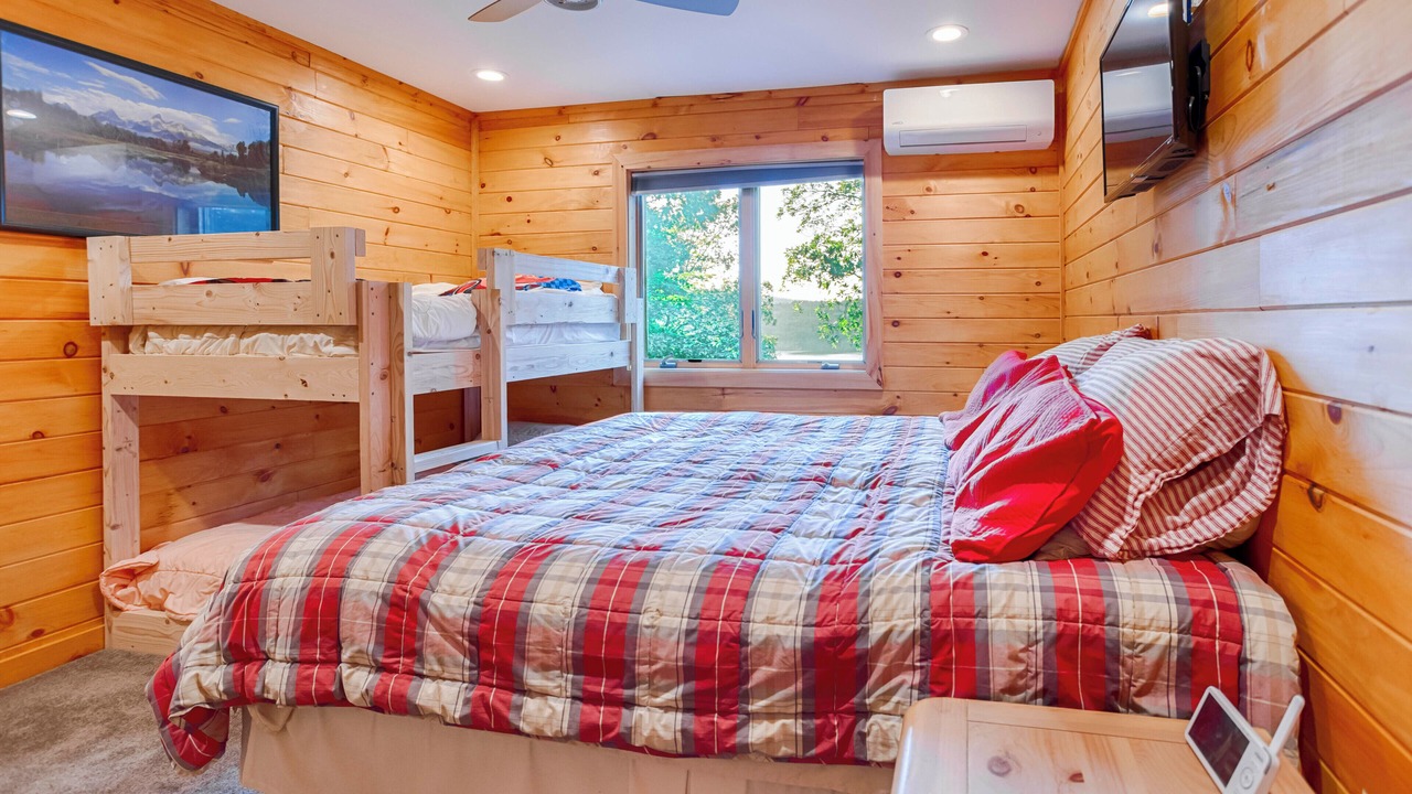Photo of Bedroom in Rushville