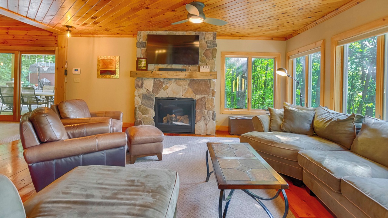 Photo of Livingroom in Rushville