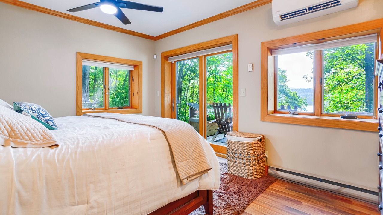 Photo of Bedroom in Rushville