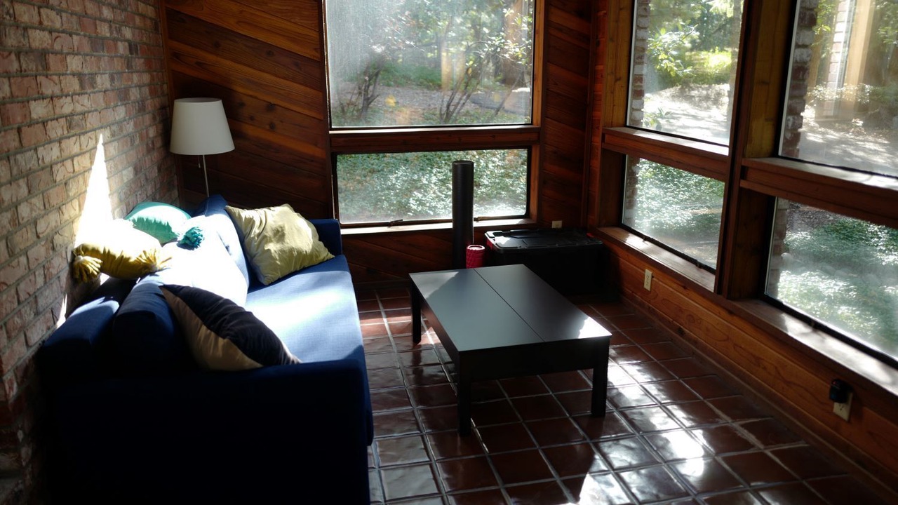 Photo of Livingroom in Nevada City