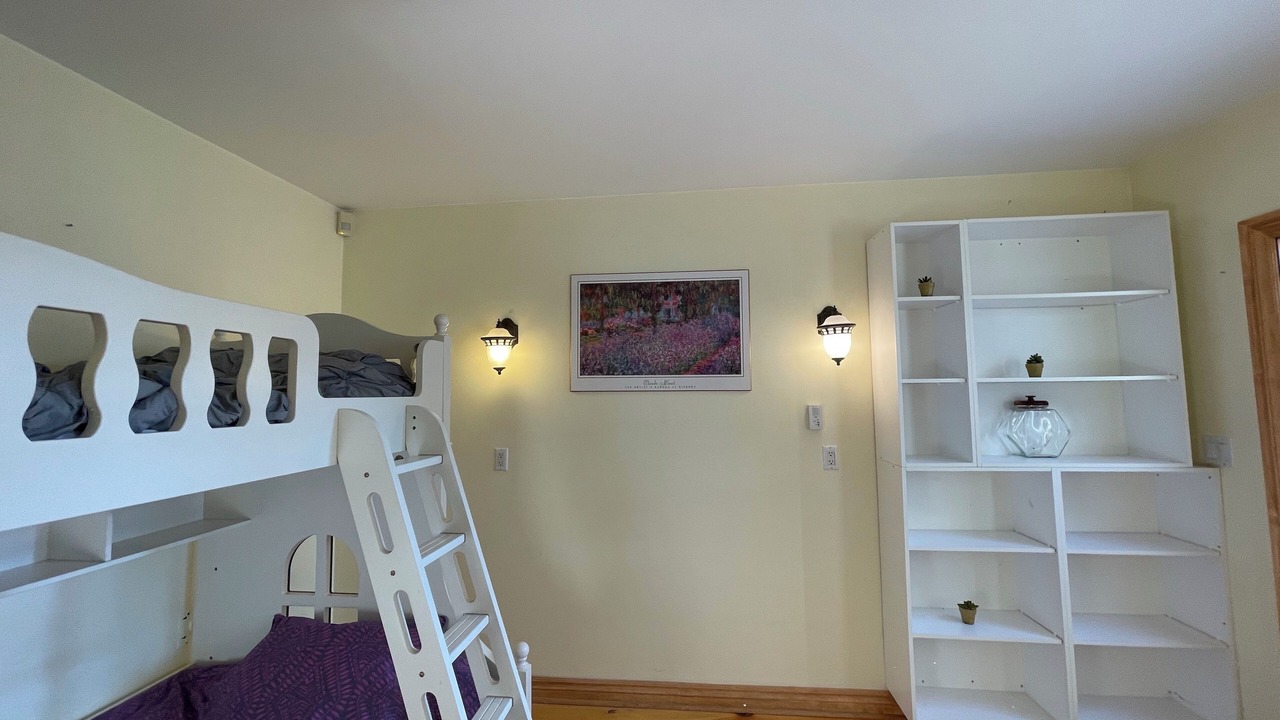 Photo of Bedroom in Brock