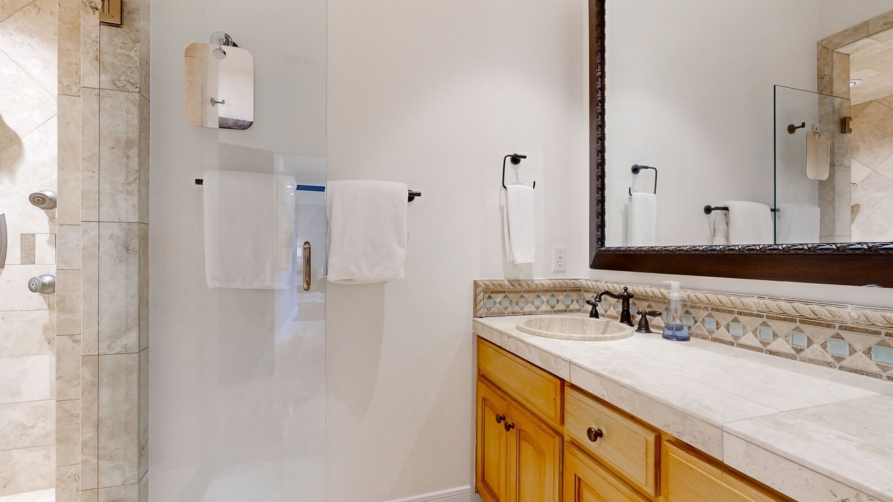 Photo of Bathroom in Horseshoe Bay West