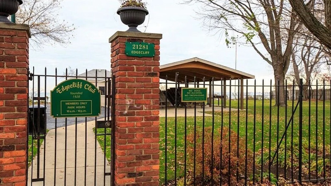 Photo of Outdoor in Euclid