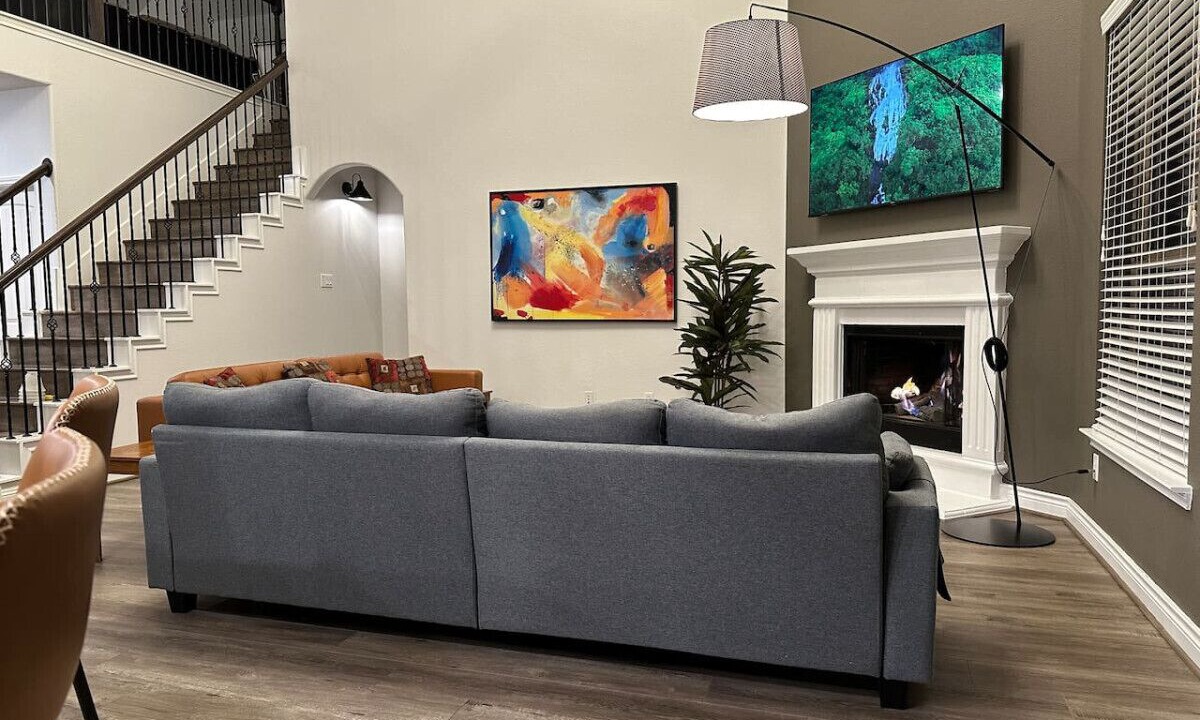 Photo of Livingroom in Tomball