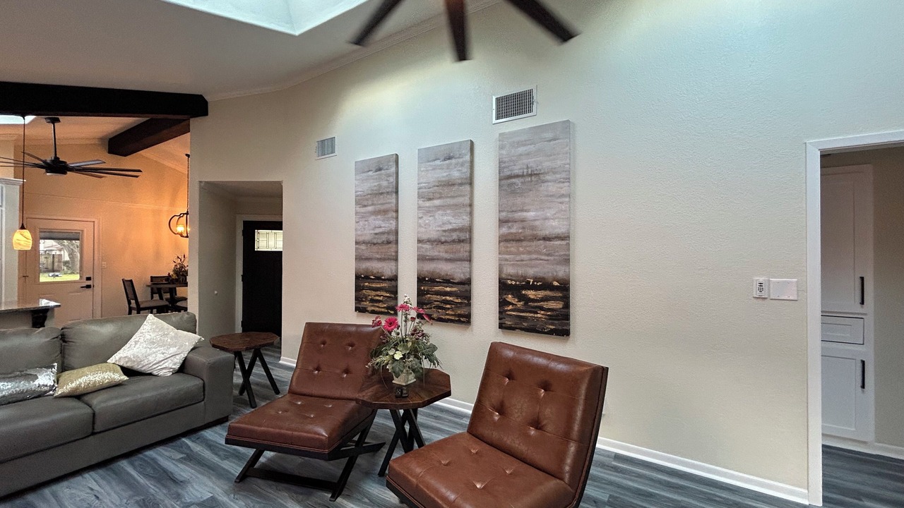 Photo of Livingroom in Victoria