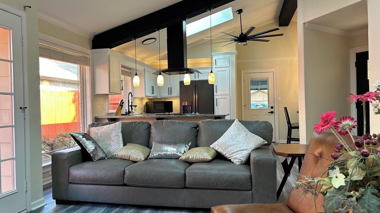 Photo of Livingroom in Victoria