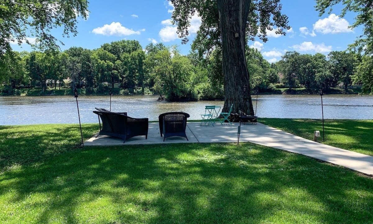 Photo of Outdoor in Momence