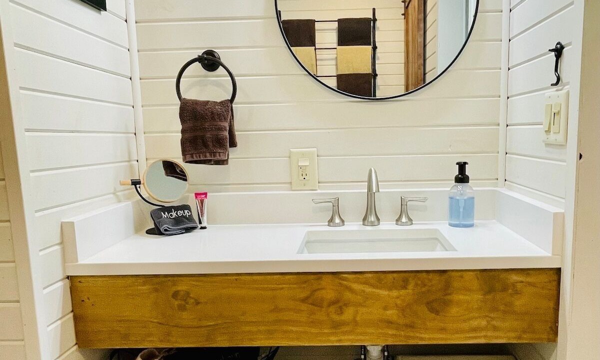 Photo of Bathroom in Momence