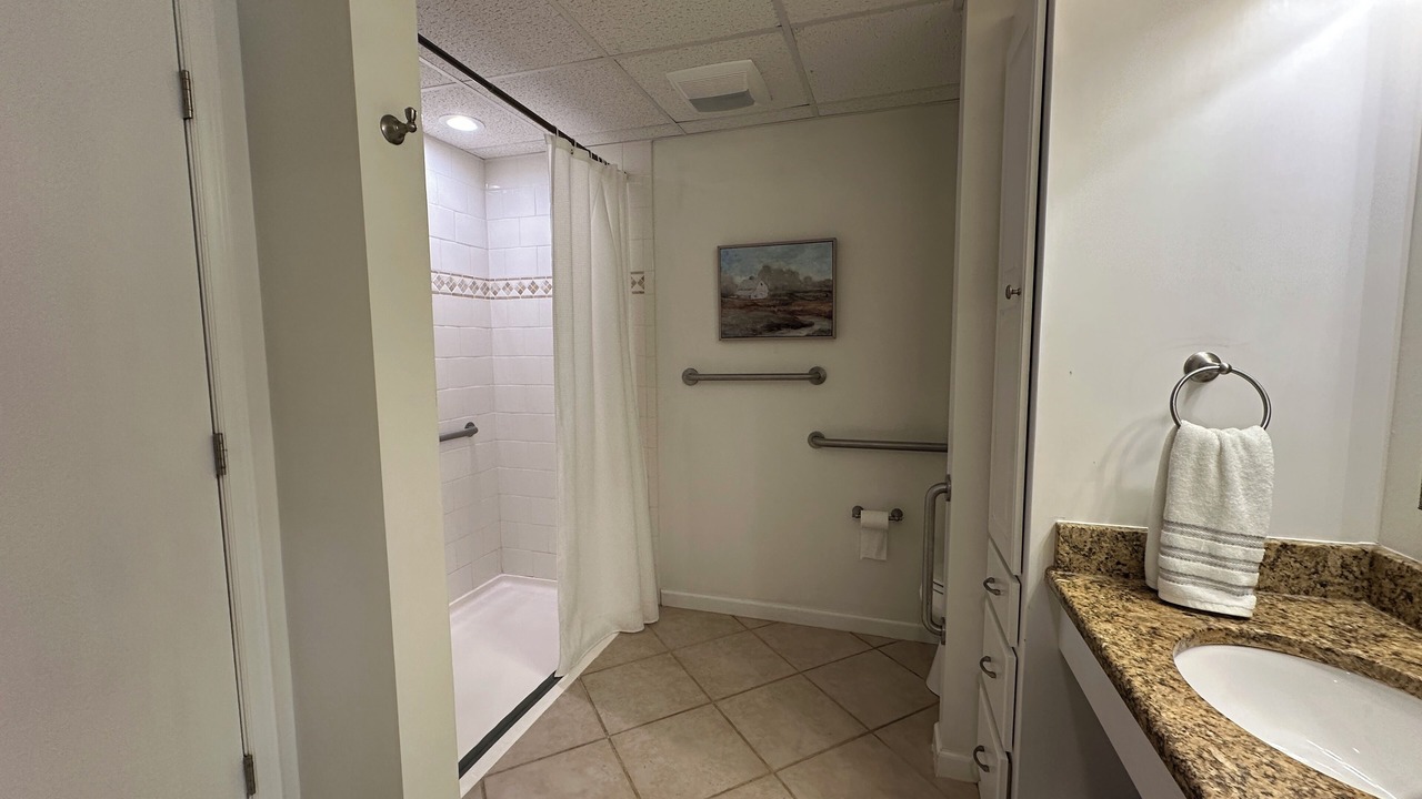 Photo of Bathroom in Olivia