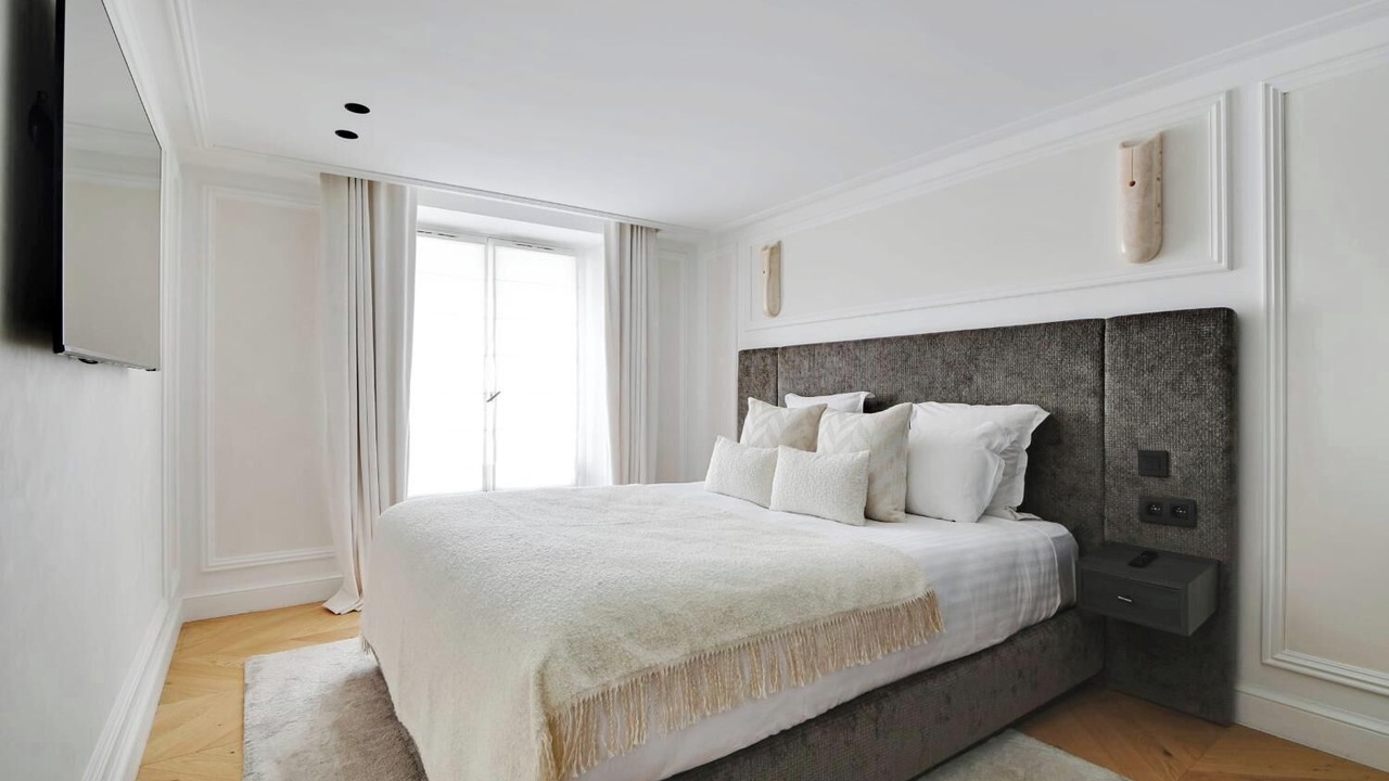 Photo of Bedroom in Saint-Germain-des-Pres