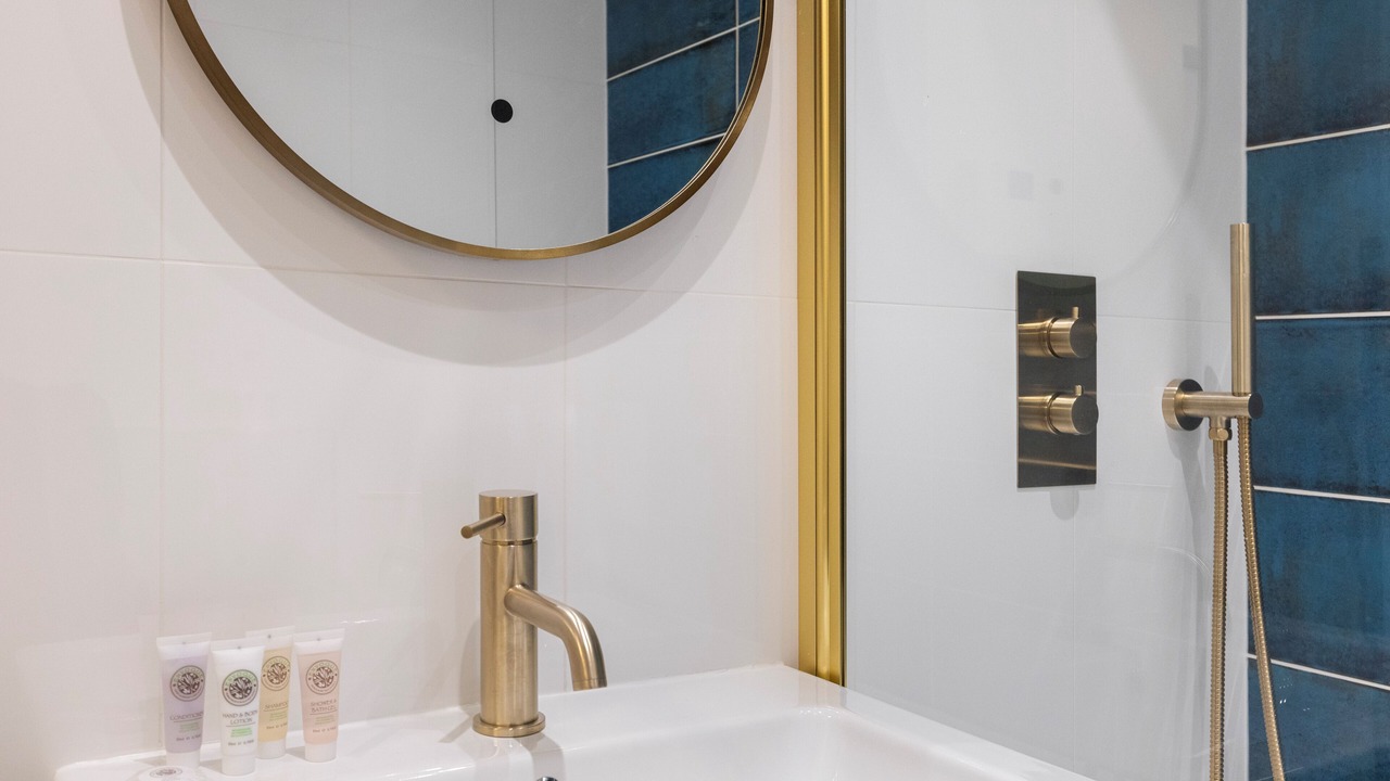 Photo of Bathroom in Elephant and Castle