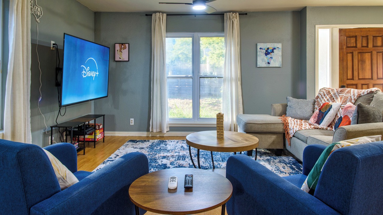 Photo of Livingroom in Parker Lane