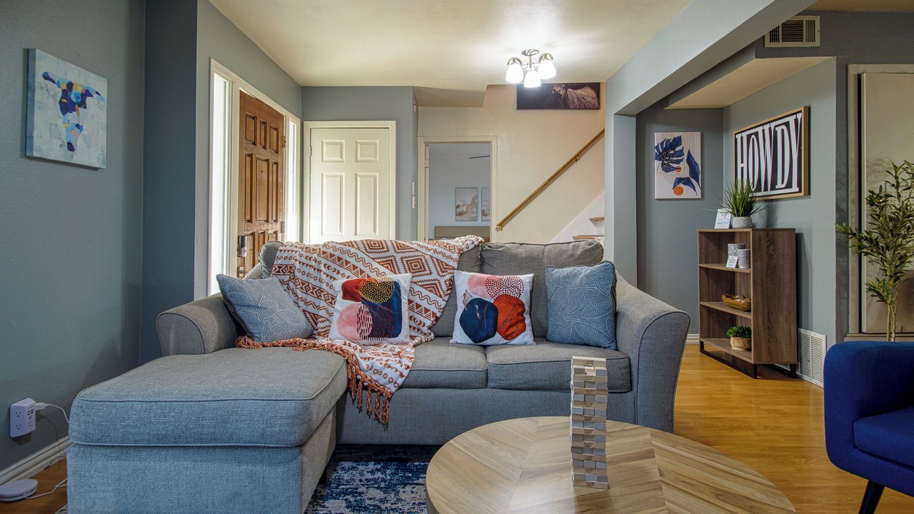 Photo of Livingroom in Parker Lane