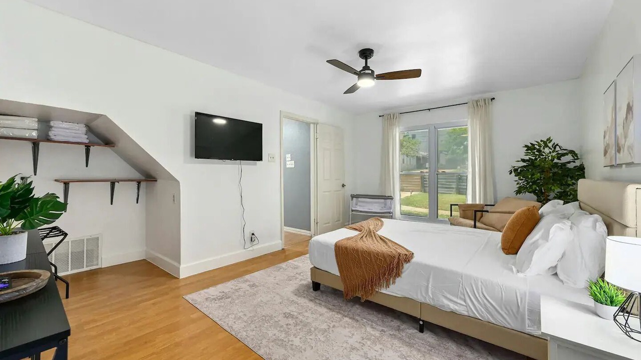 Photo of Bedroom in Parker Lane