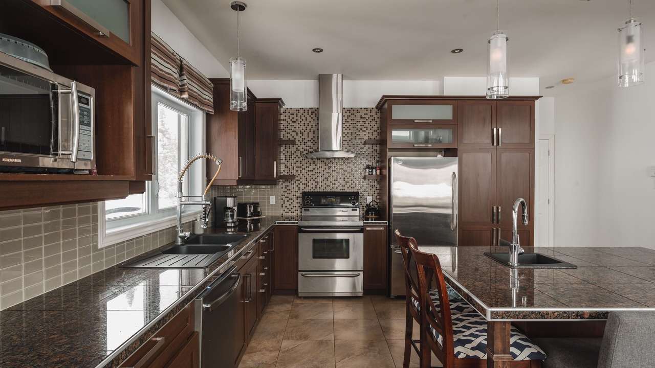 Photo of Kitchen in Saint-Brigitte-de-Laval