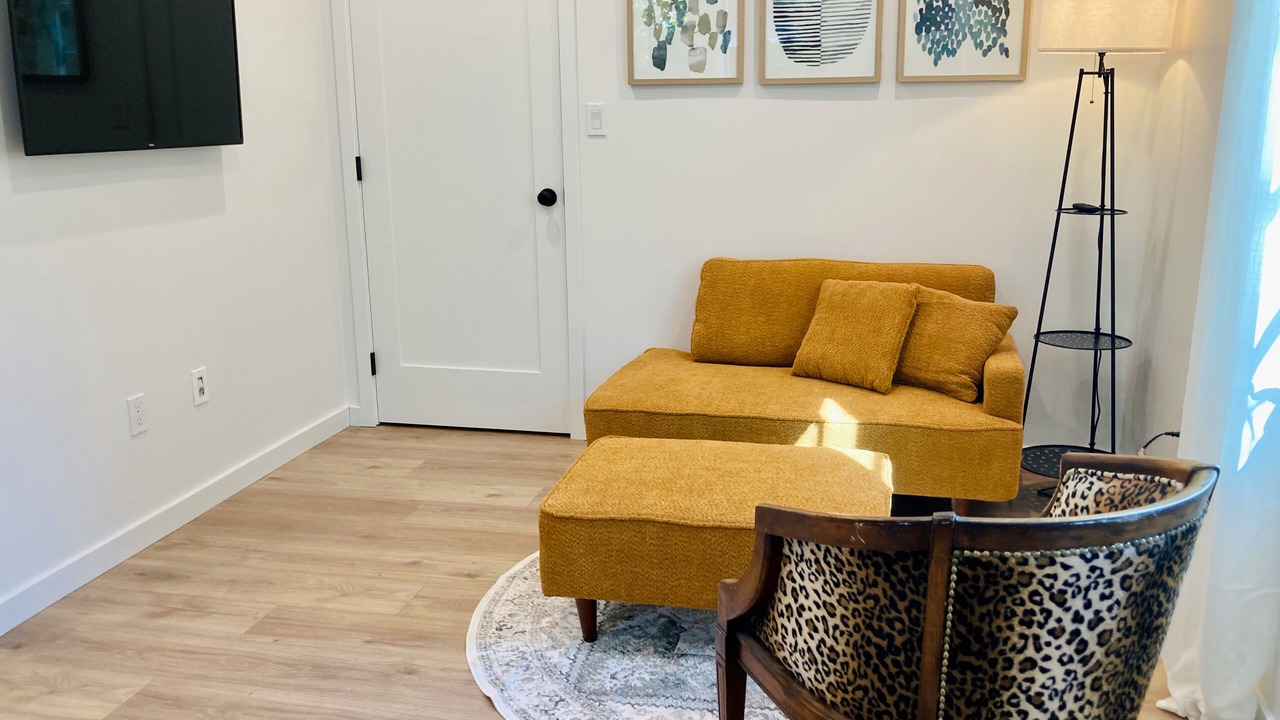 Photo of Bedroom in Hollywood Heights