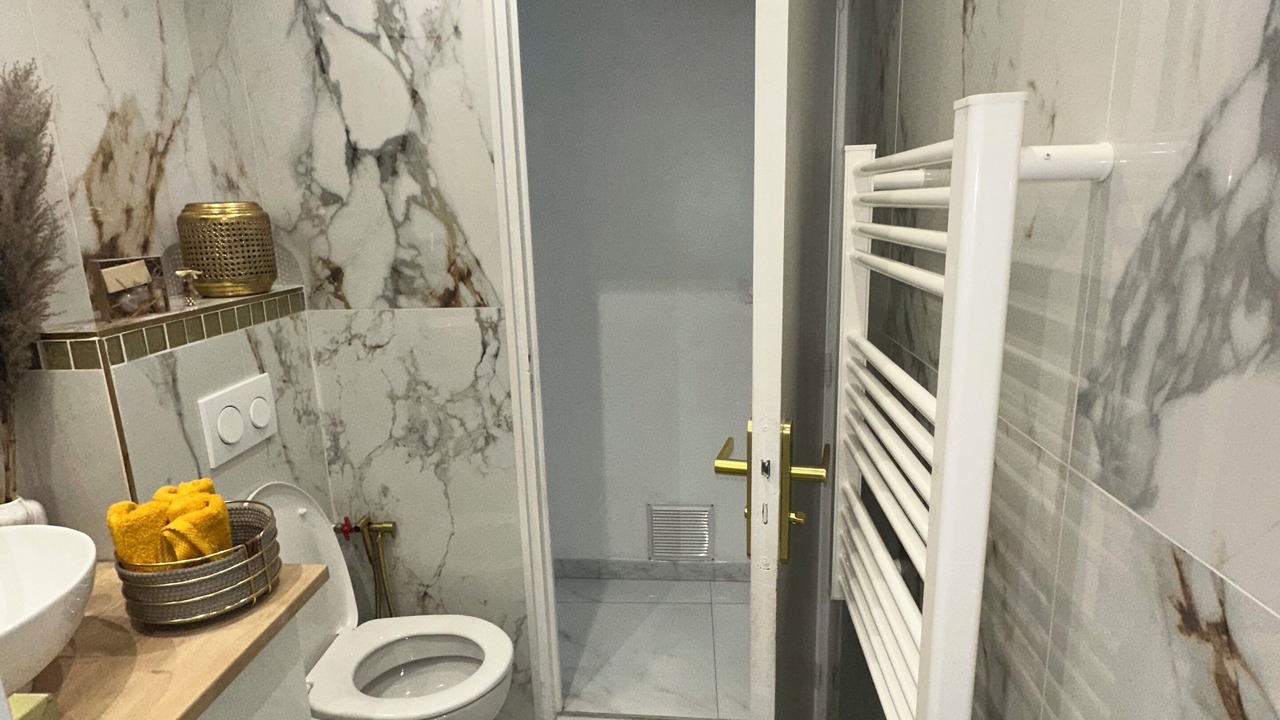 Photo of Bathroom in La Villette