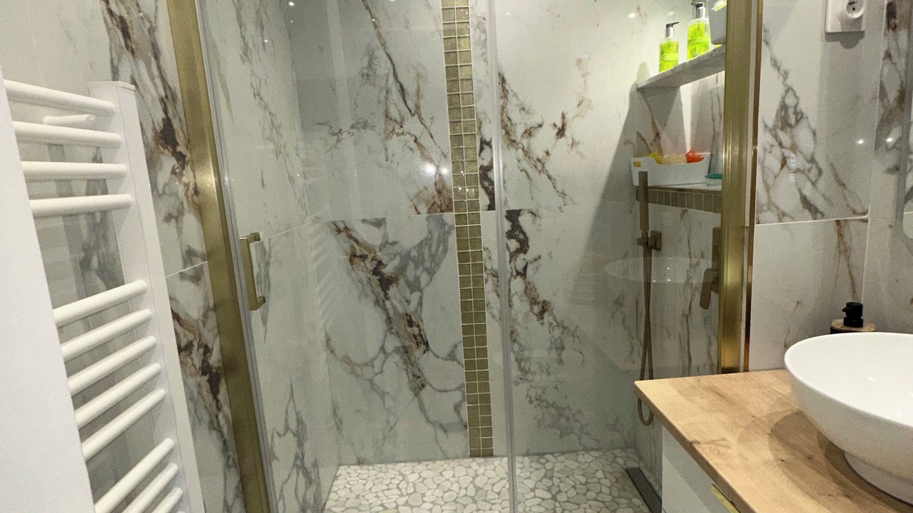 Photo of Bathroom in La Villette