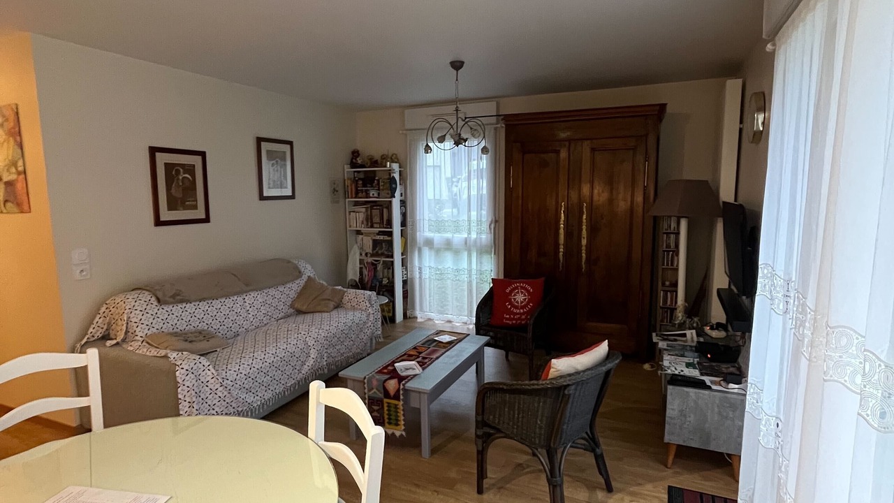 Photo of Livingroom in Bellevue