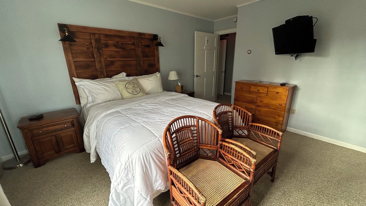 Photo of Bedroom in Warrensburg