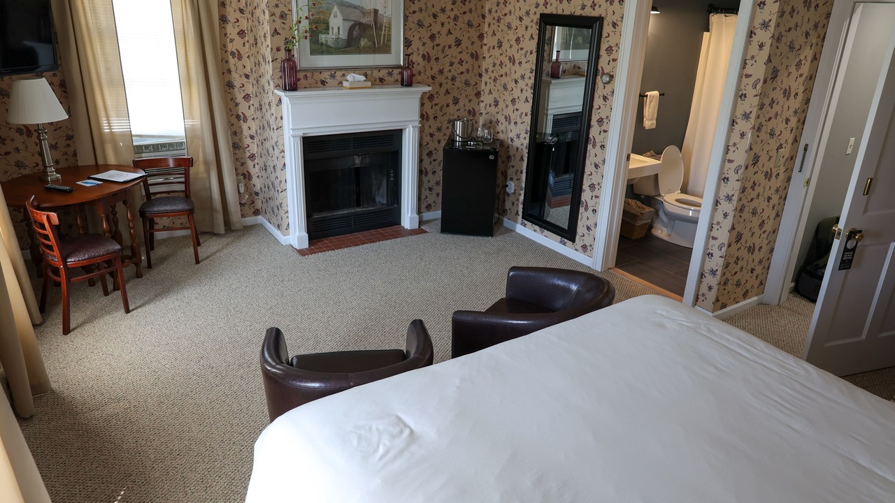 Photo of Bedroom in Warrensburg