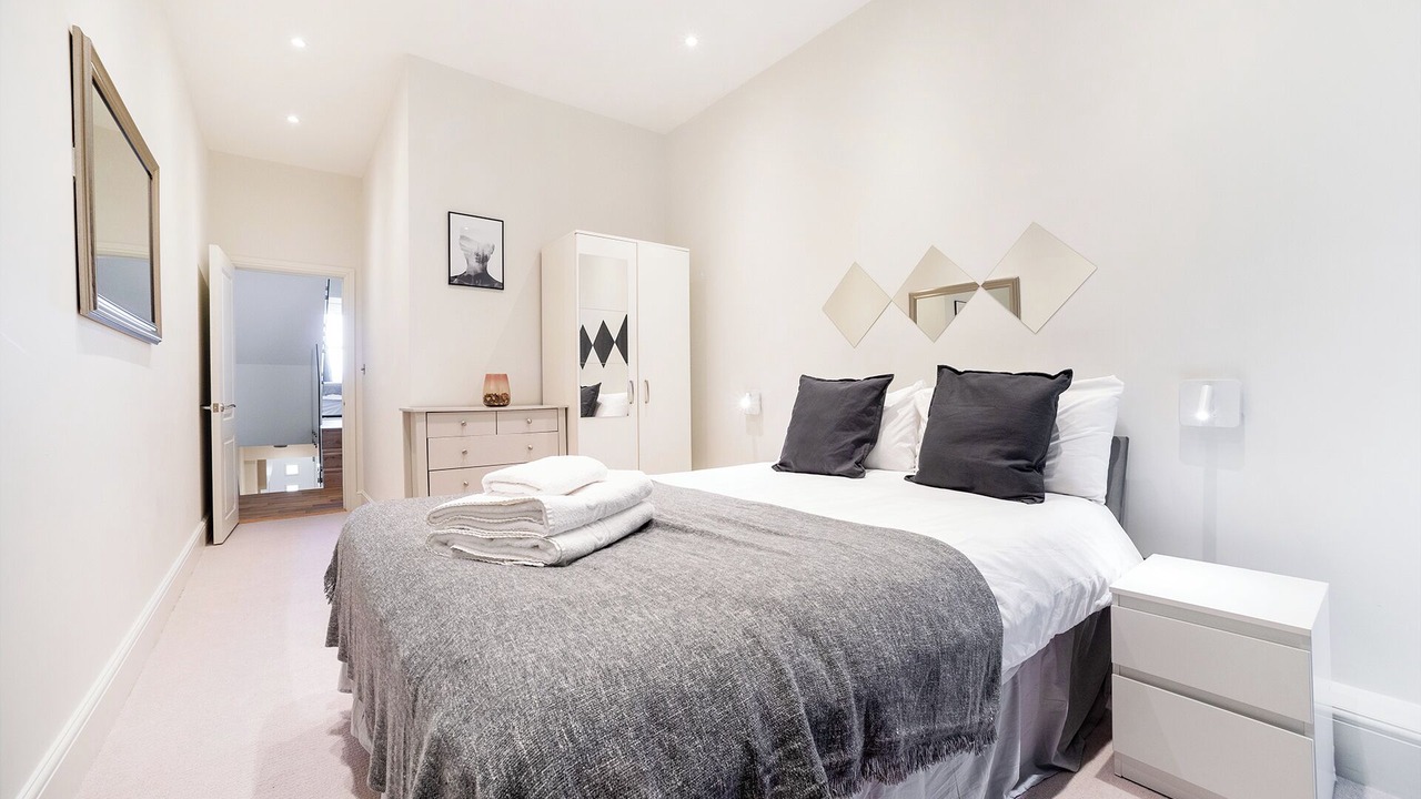 Photo of Bedroom in Munster