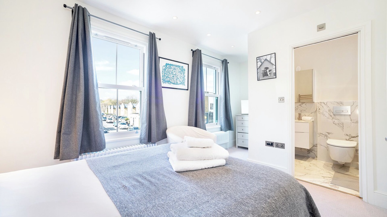 Photo of Bedroom in Munster