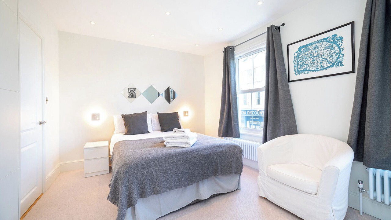 Photo of Bedroom in Munster