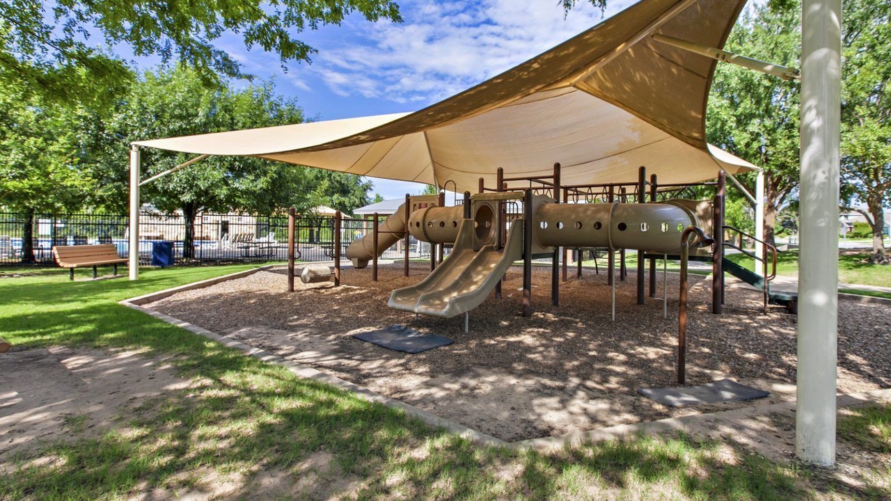 Photo of Outdoor in Pioneer Crossing