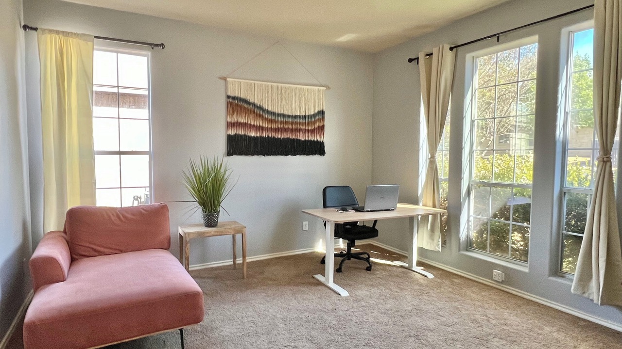 Photo of Bedroom in Pioneer Crossing