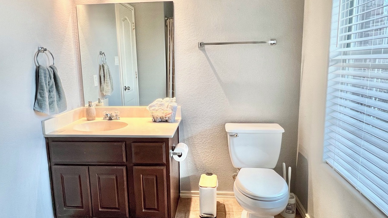 Photo of Bathroom in Pioneer Crossing