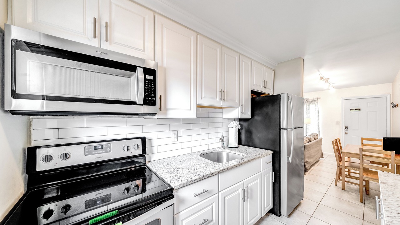 Photo of Kitchen in Santa Barbara Estates